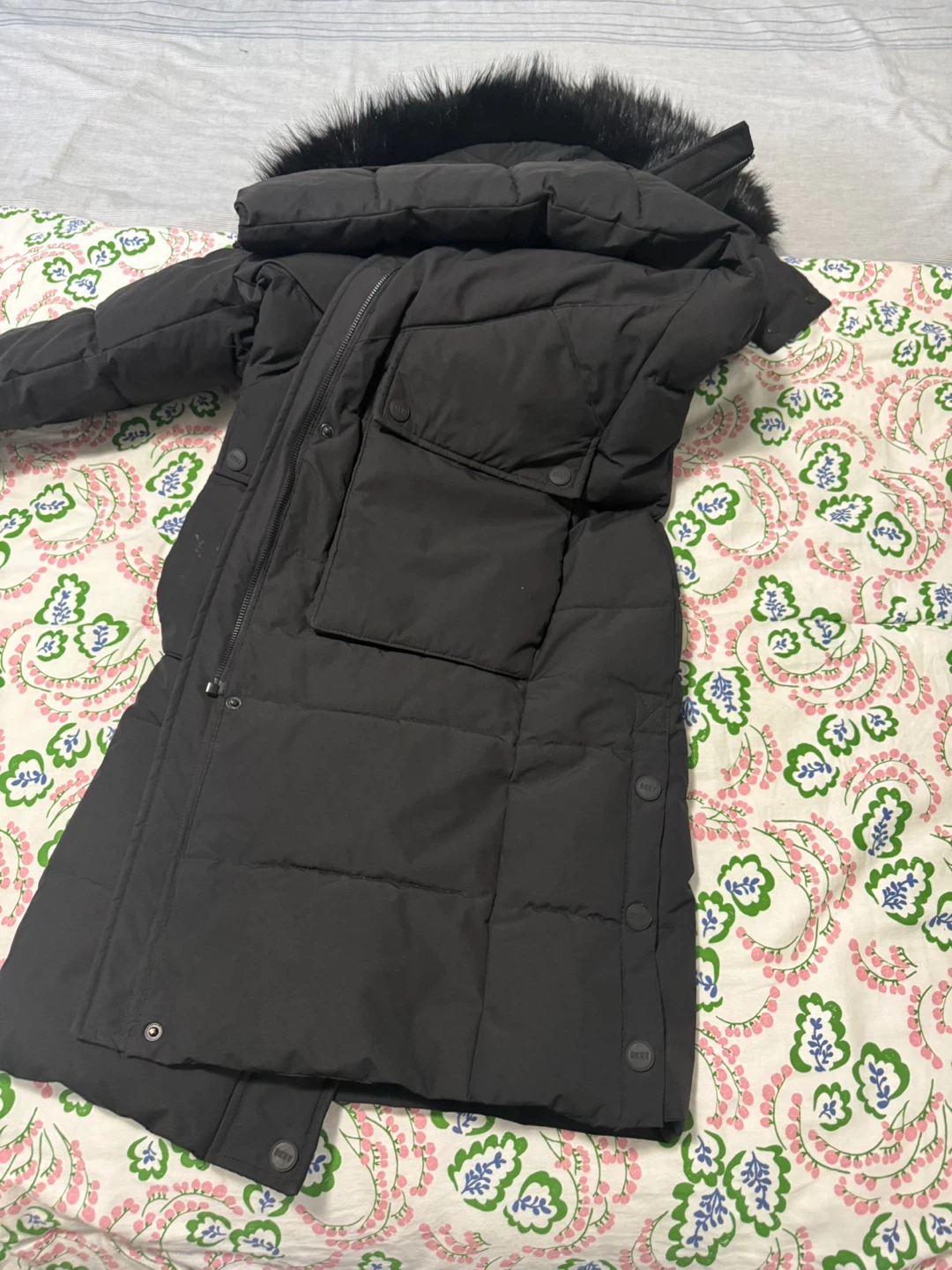 DKNY Black Puffer Parka with Fur Hood - photo 5