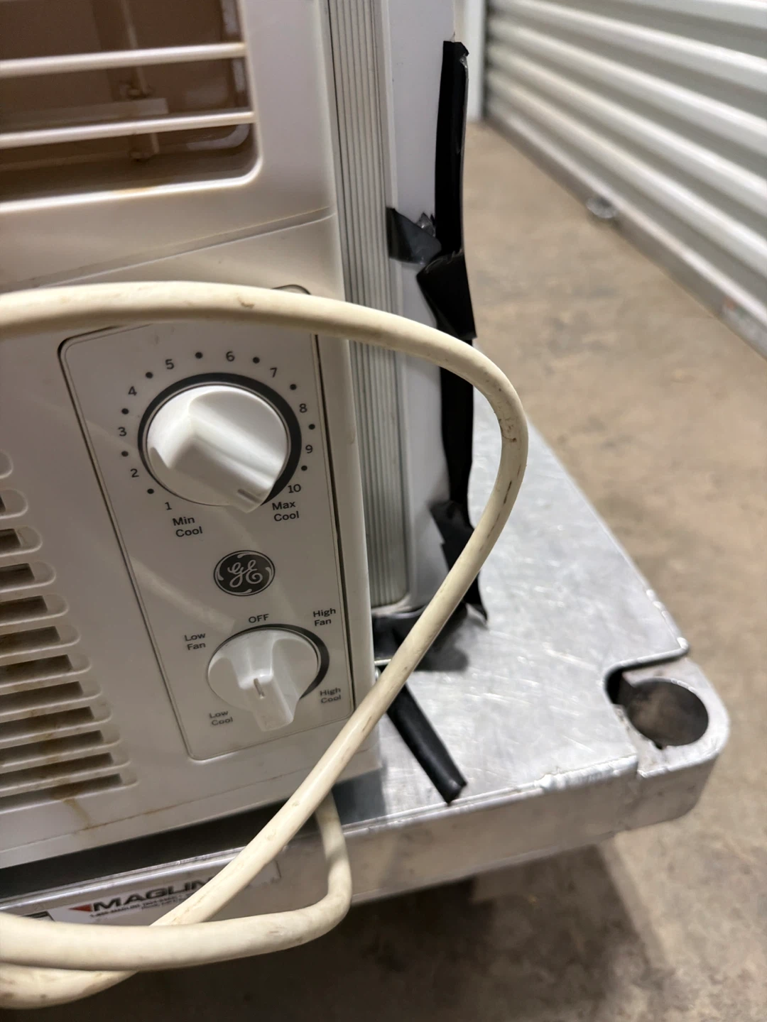 GE Window Air Conditioner - photo 2