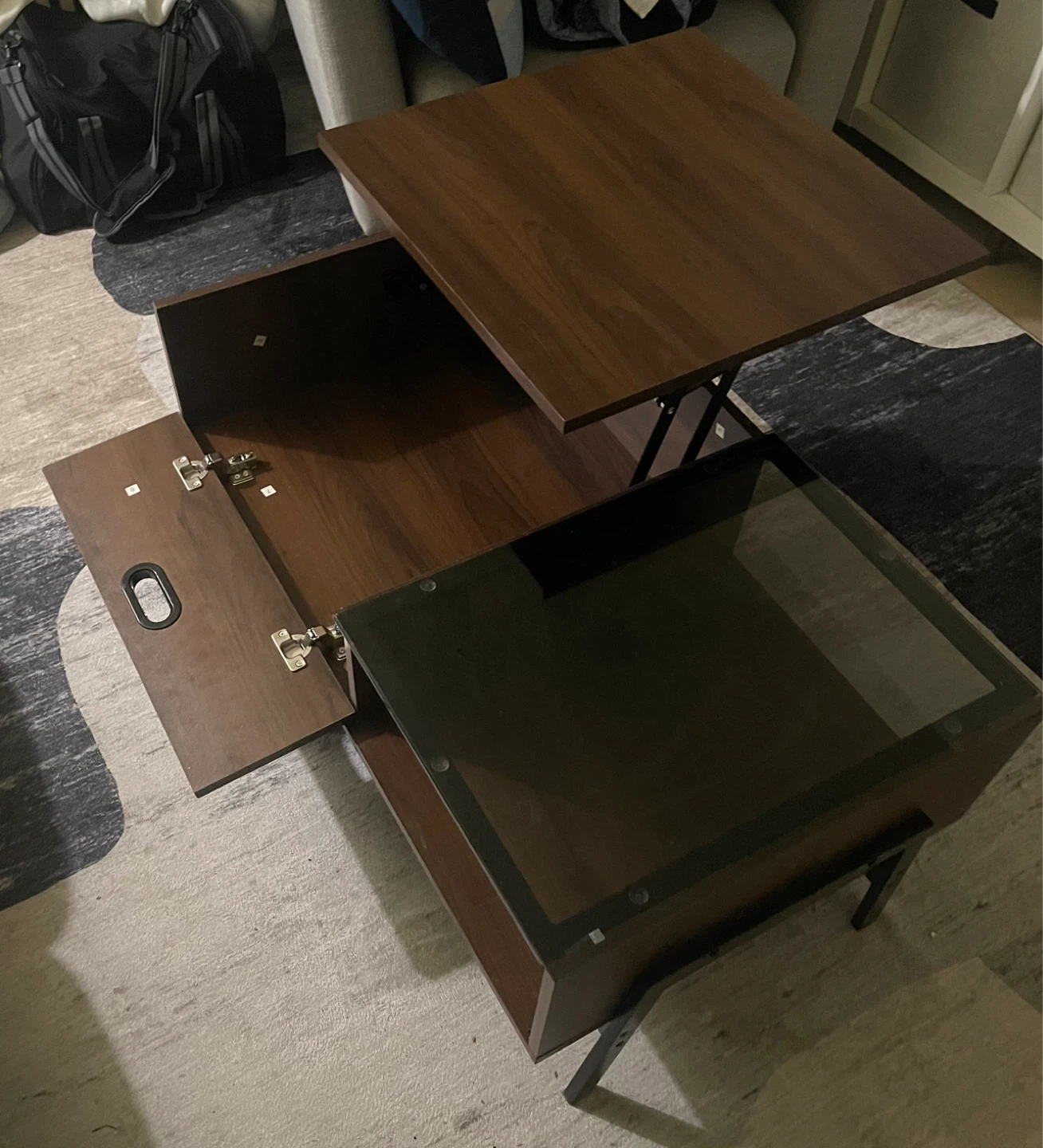 MOVING SALE - Lift Top Coffee Table with Glass Top - photo 2
