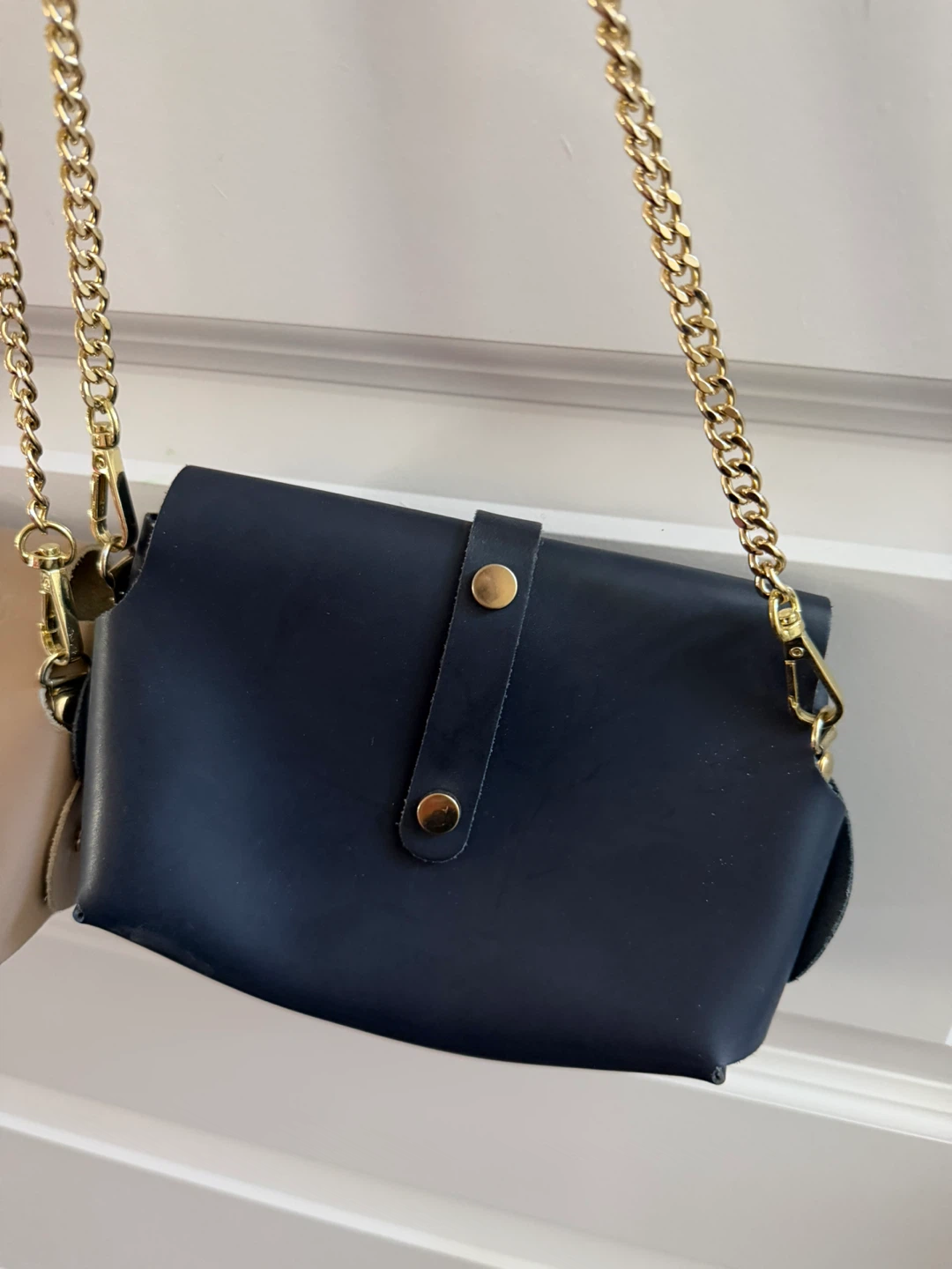 Leather Crossbody Bag with Gold Chain - photo 4