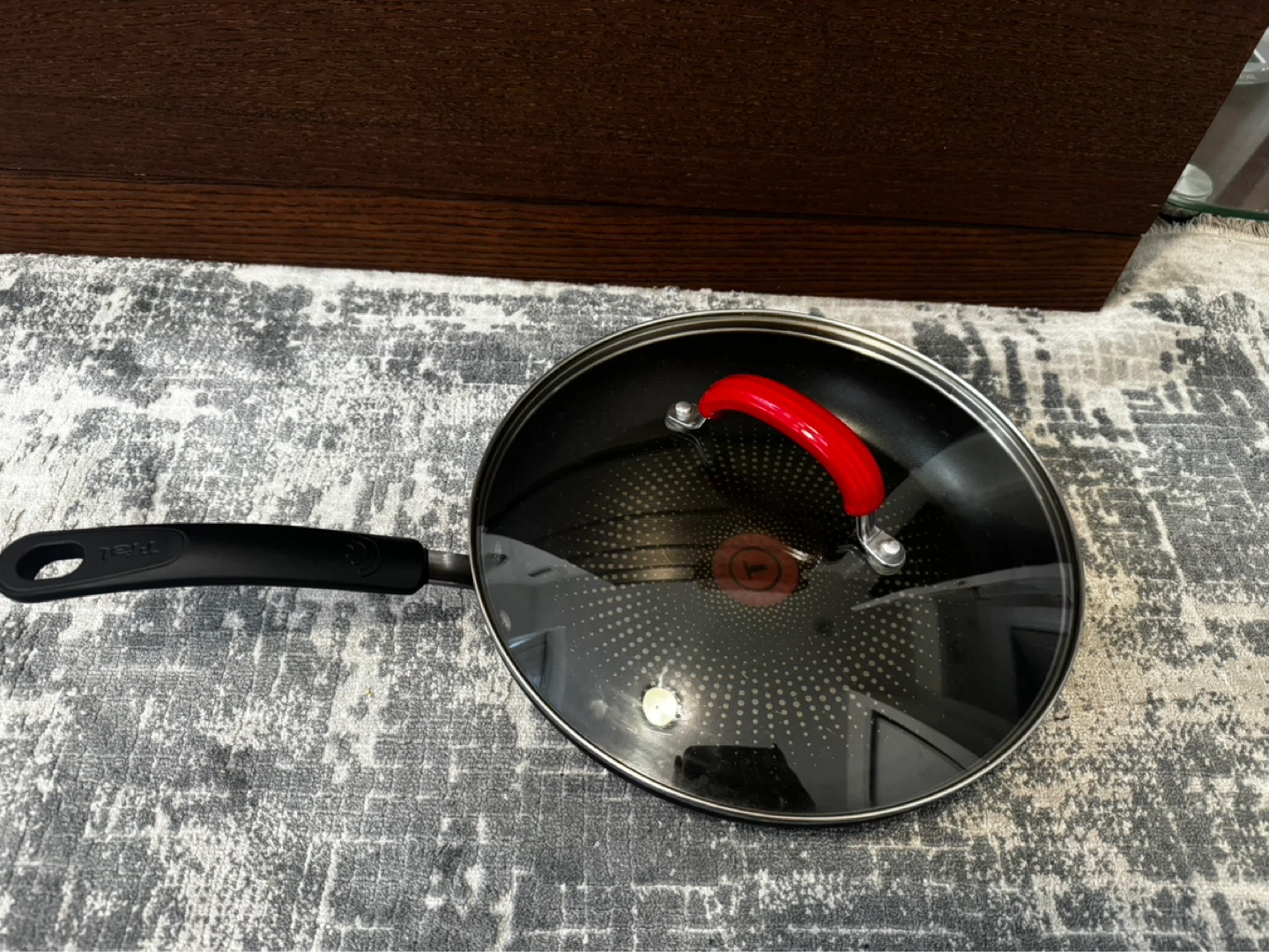 T-fal Non-stick Frying Pan with Lid