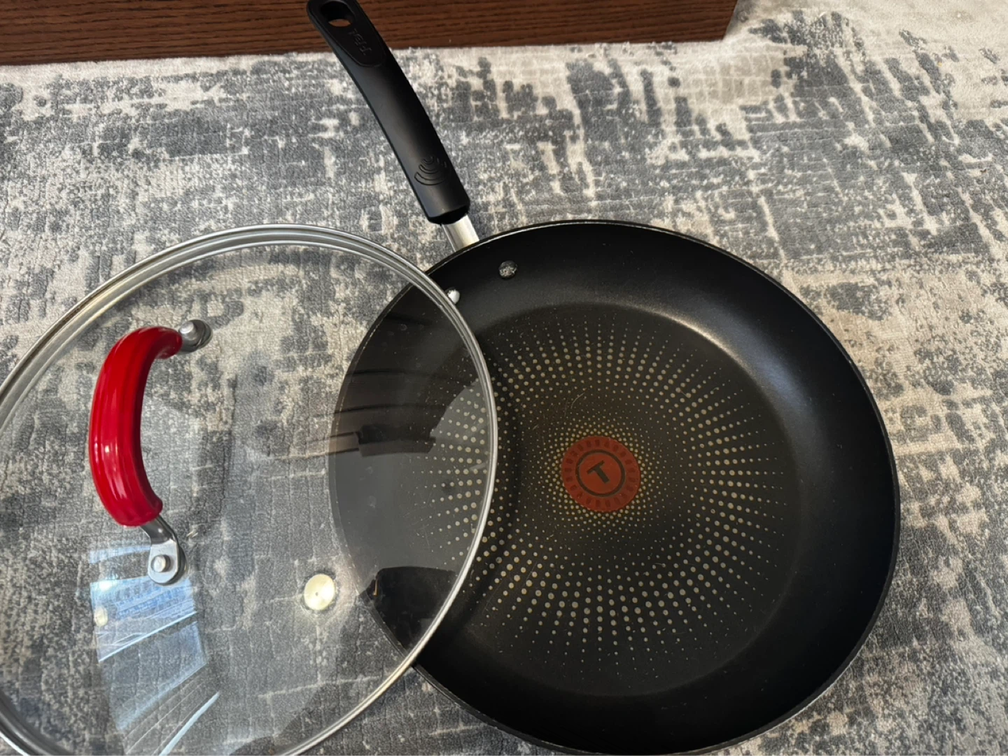 T-fal Non-stick Frying Pan with Lid - photo 2