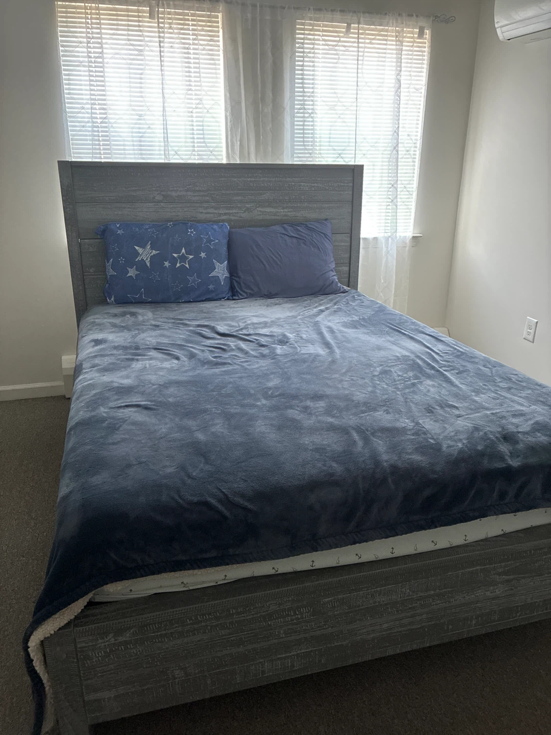 Queen size bed frame