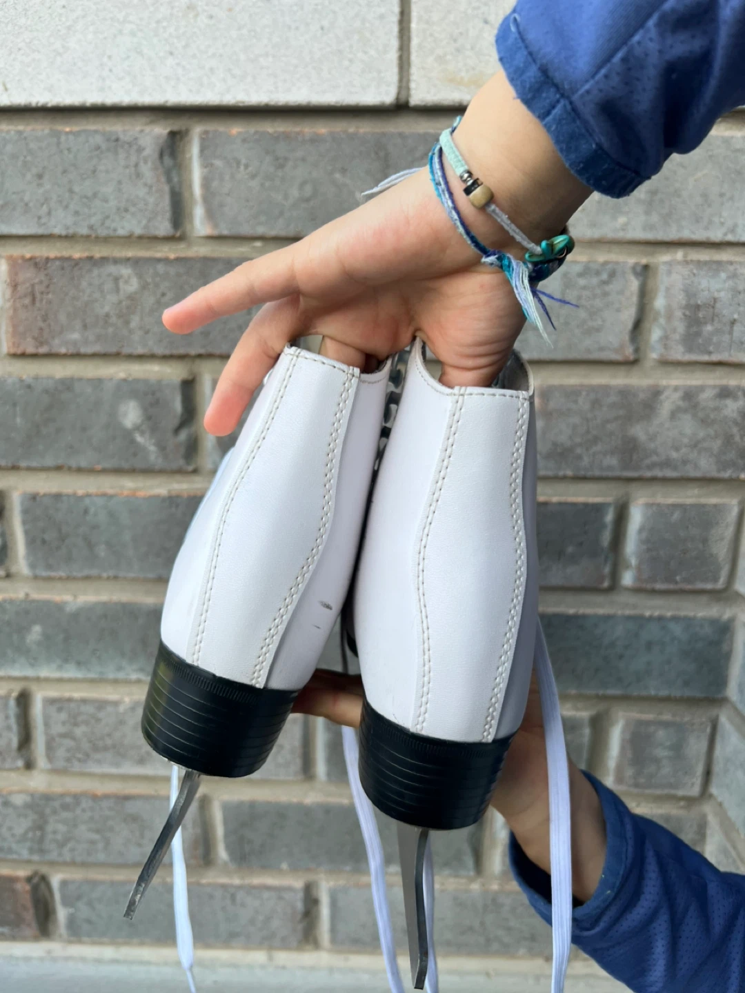 Vic-Okey Figure Skates - Size US 3 - photo 3