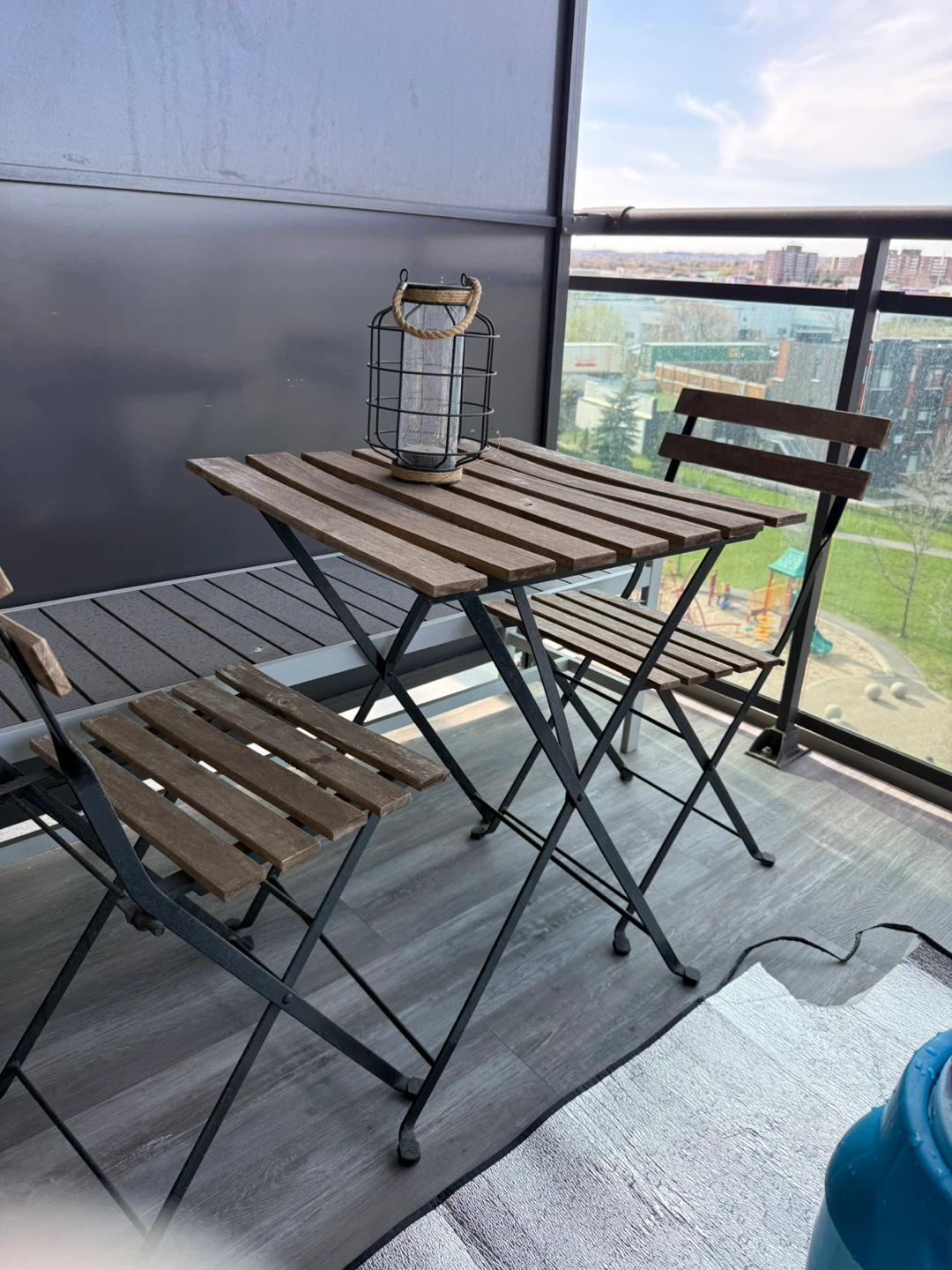 Folding Bistro Set with Table and 2 Chairs