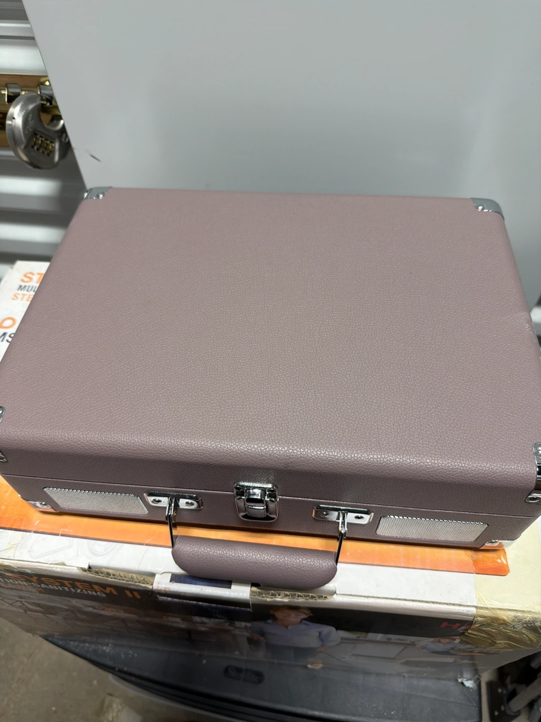 Crosley Record Player Turntable - Pink - photo 4