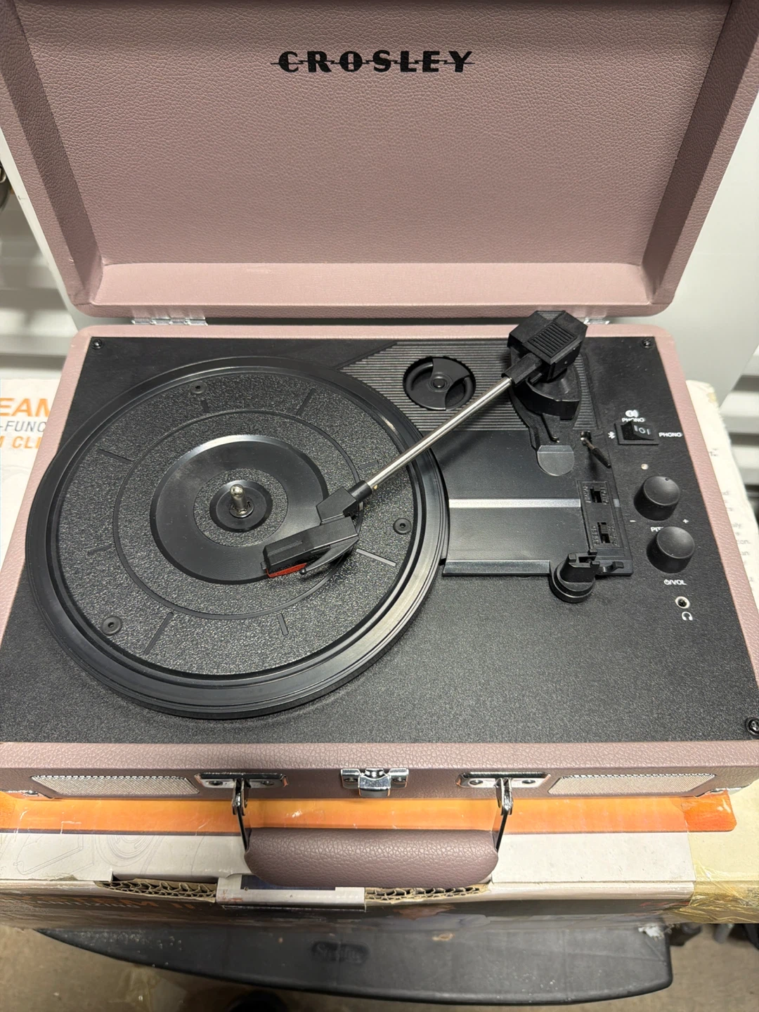 Crosley Record Player Turntable - Pink - photo 3