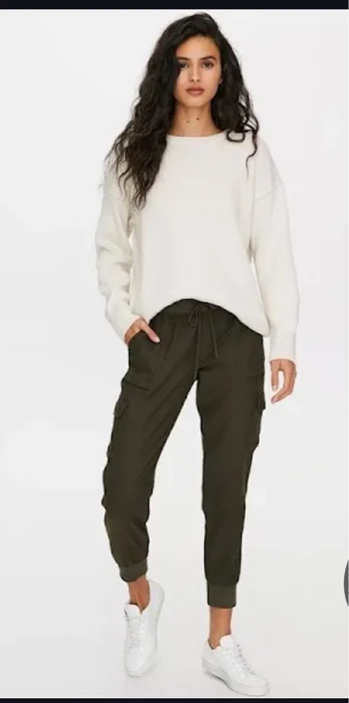 Women's Cargo Jogger Pants - Olive Green - photo 2
