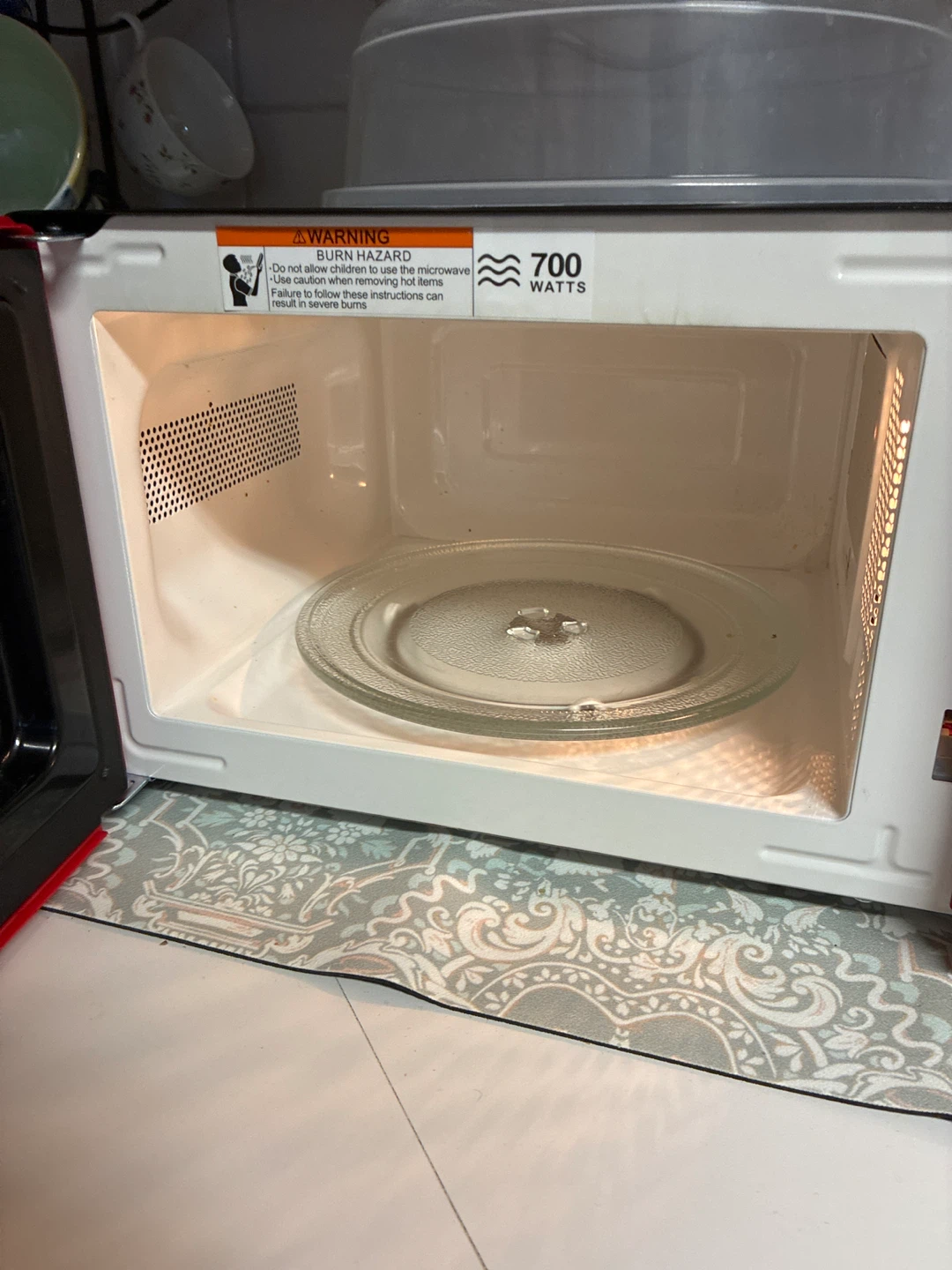 Microwave - photo 2