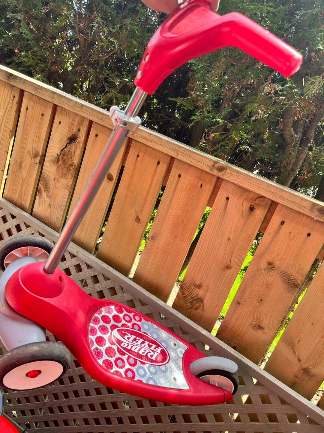 Radio Flyer Red Scooter for kids - photo 2