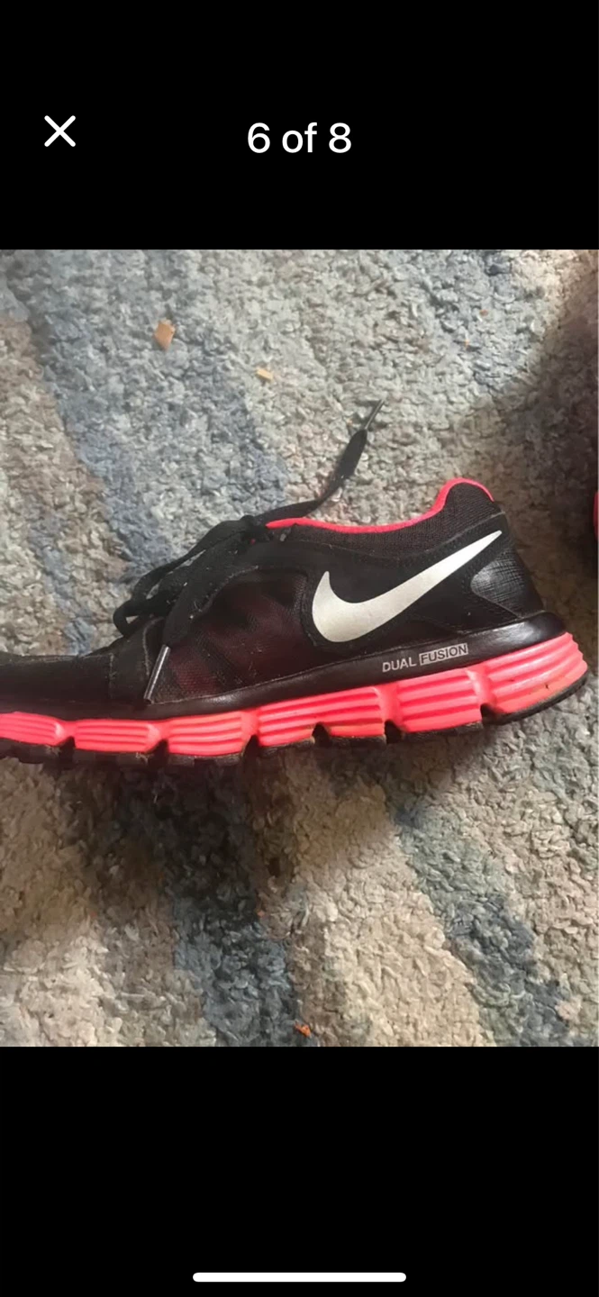 Women running shoes - photo 5