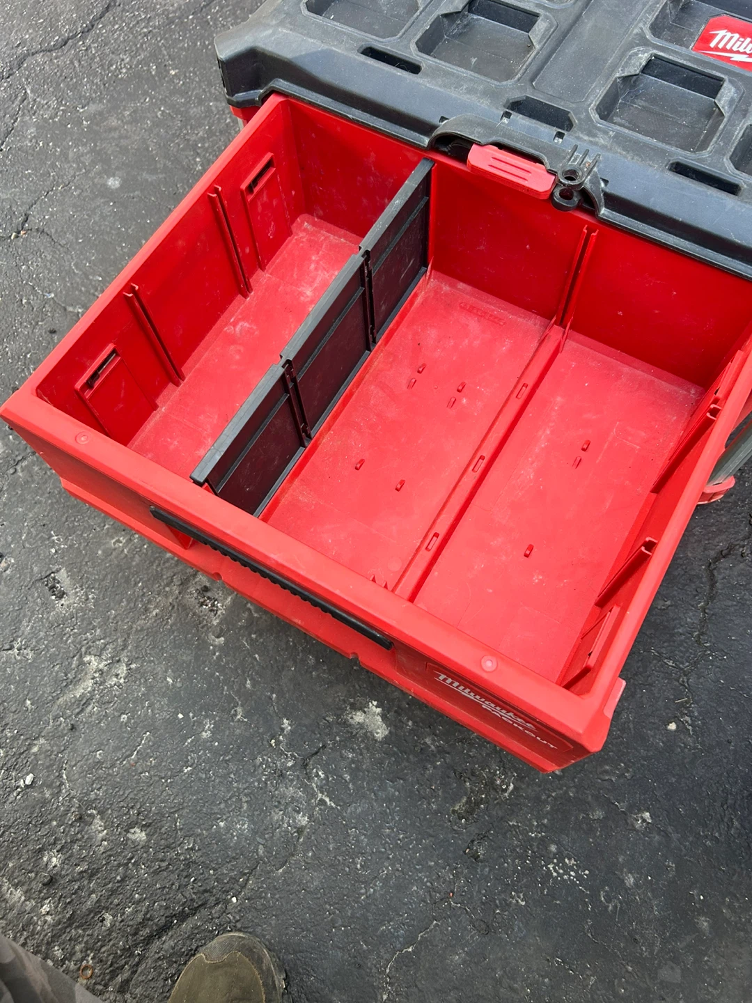 Milwaukee PACKOUT 2-Drawer Tool Box - photo 5