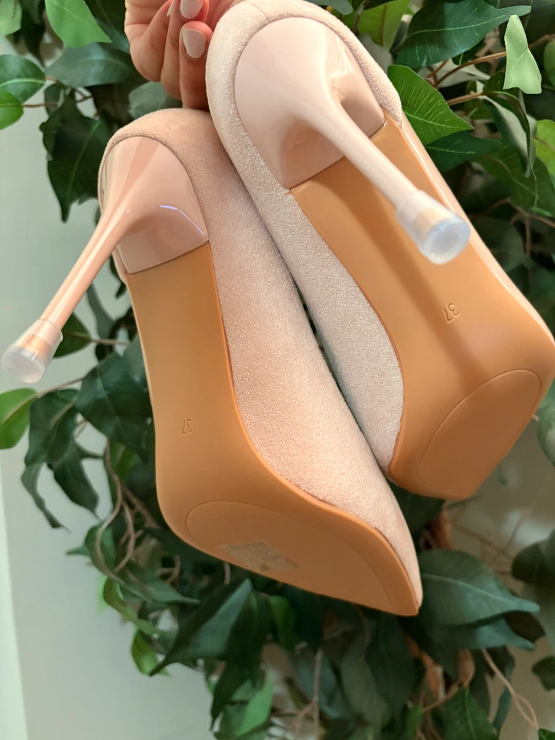 Women's Nude Suede and Patent Pumps - Size 7 - photo 3