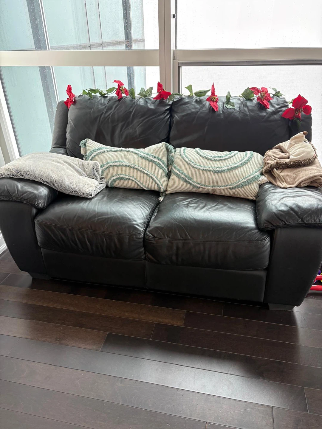 Black Leather Sofa set of 3 seater and 2 seater - photo 2