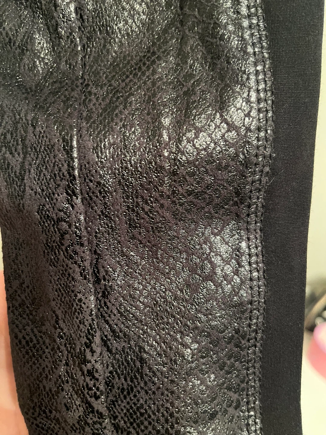 Parasuco Black Snake Print Panel Leggings Size S/P - photo 3