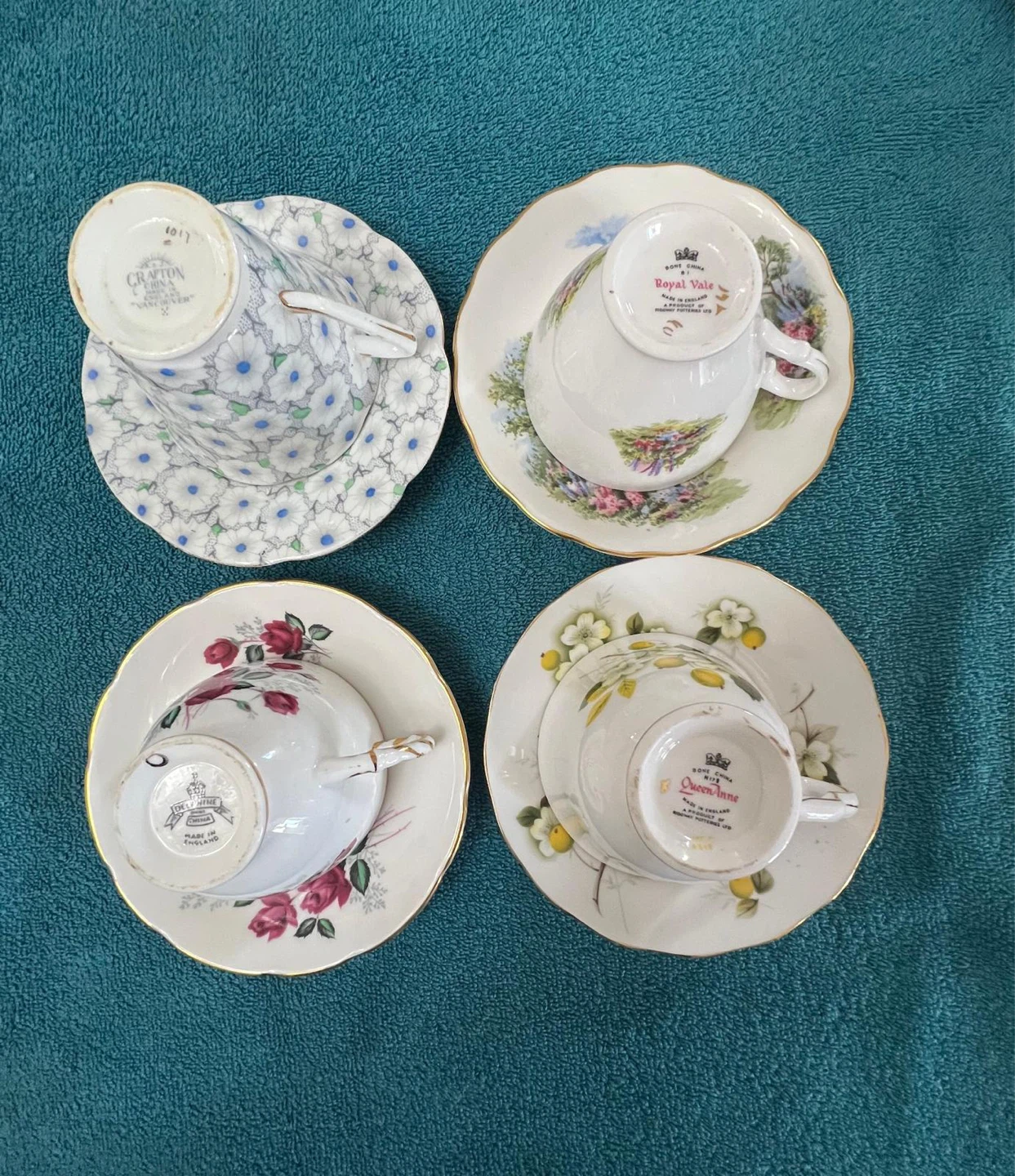 Set of 4 Vintage Teacups and Saucers (G01) - photo 2