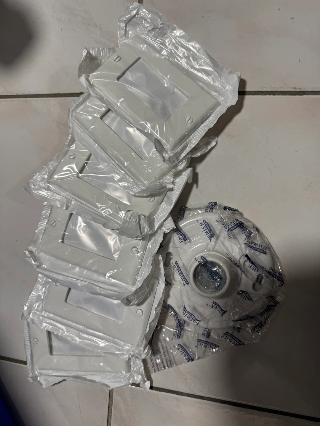Premier Electrical Wall Plates and Duplex Outlet Cover