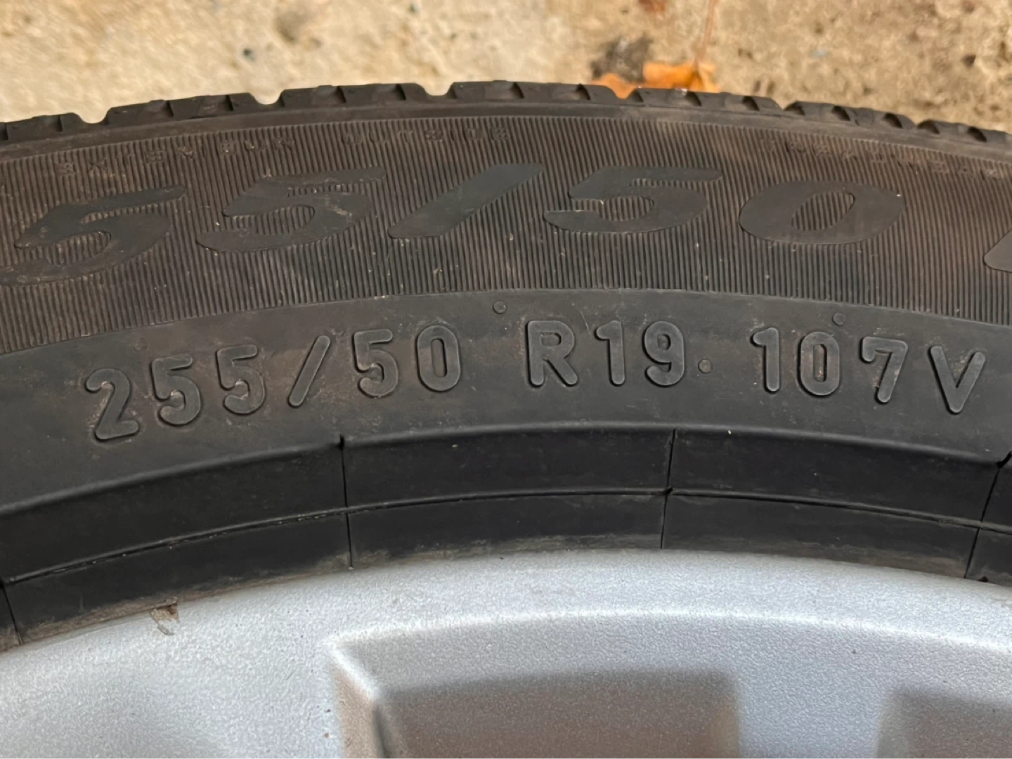 Mercedes SUV Pirelli Scorpion 255/50 R19 107V - photo 3