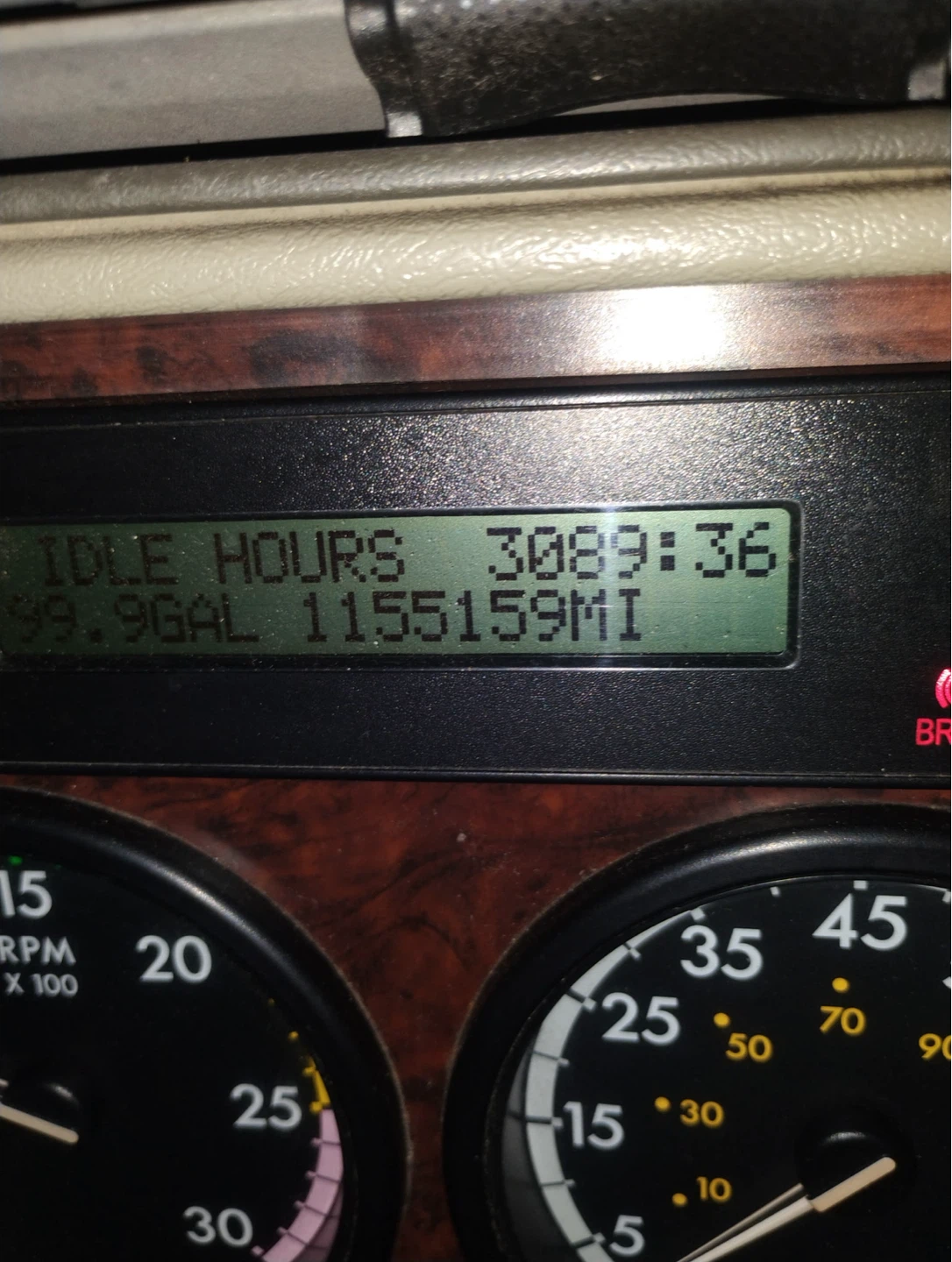 Freightliner Semi Truck - photo 5