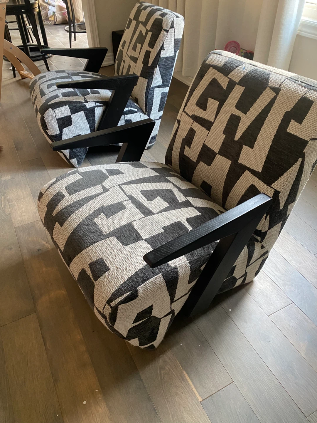 Designer Armchair with Geometric Pattern - photo 3