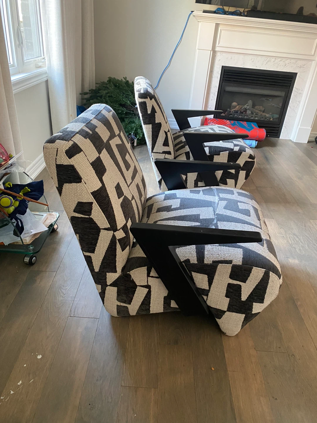 Designer Armchair with Geometric Pattern - photo 4