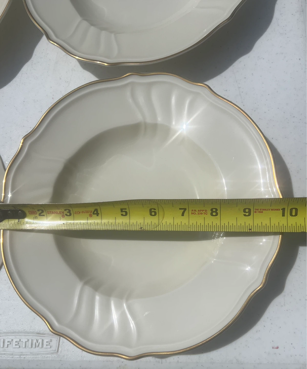 12 Rosenthal Selb Germany Parzival 9 7/8” Soup Bowls Gold Trim - photo 5