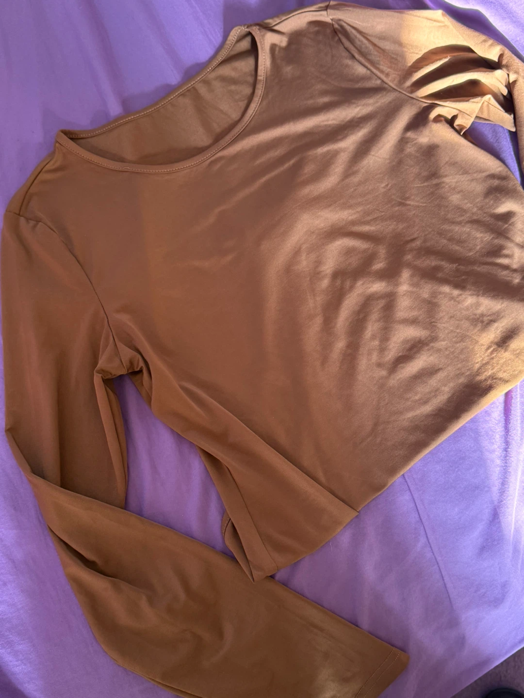 Beige & Brown long sleeve tops 🤎