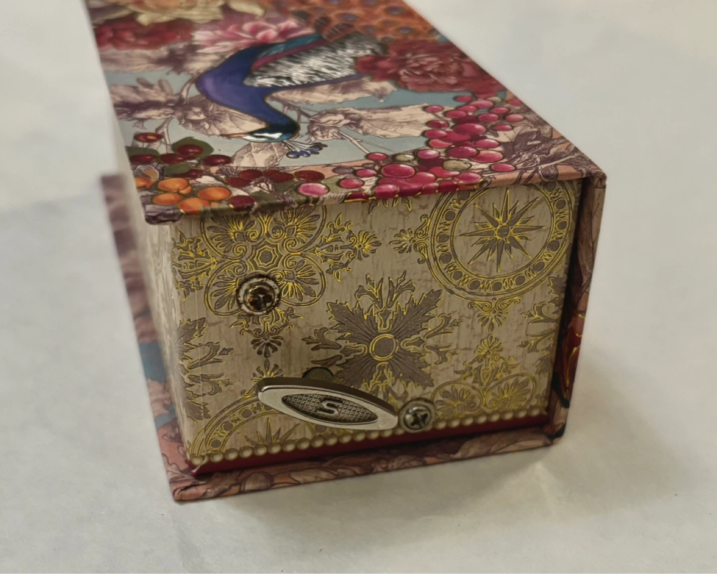 🌱NEW Peacock Music Box with Almond Soap - photo 2
