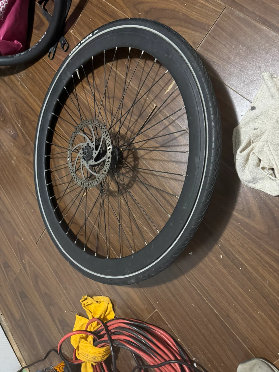 Michelin Protek E-Bike Tire with Disc Wheel - photo 2