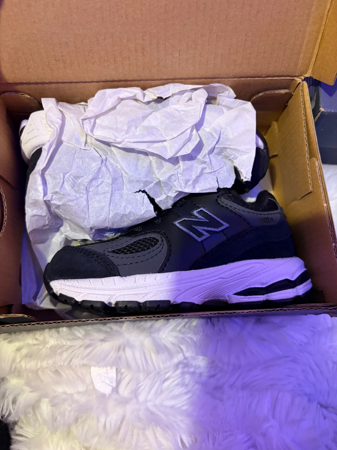 New Balance Toddler 2002R Shoes Black Size 6C - photo 2