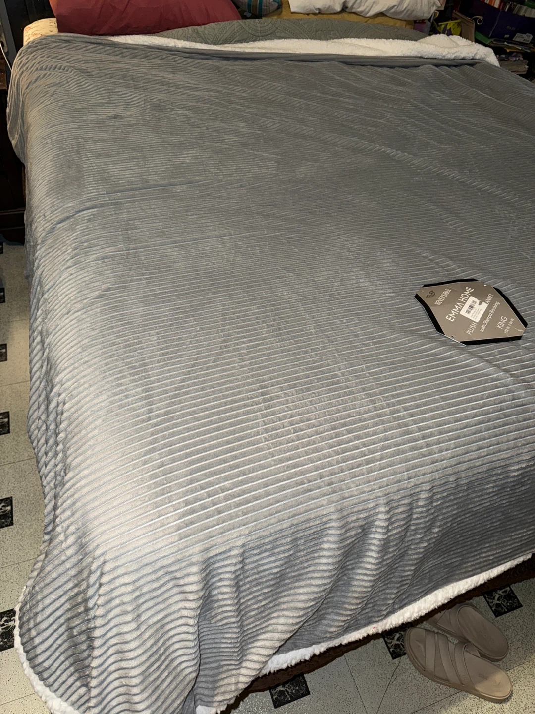 🌱 Emma Home Reversible Plush Blanket with Sherpa Backing - King