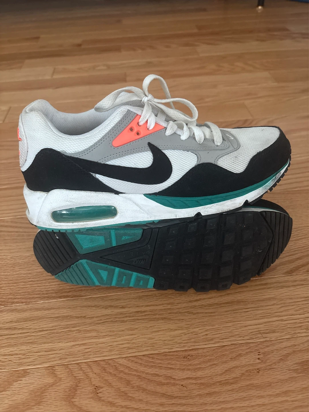 Nike Women's Air Max Correlate sneakers - photo 3