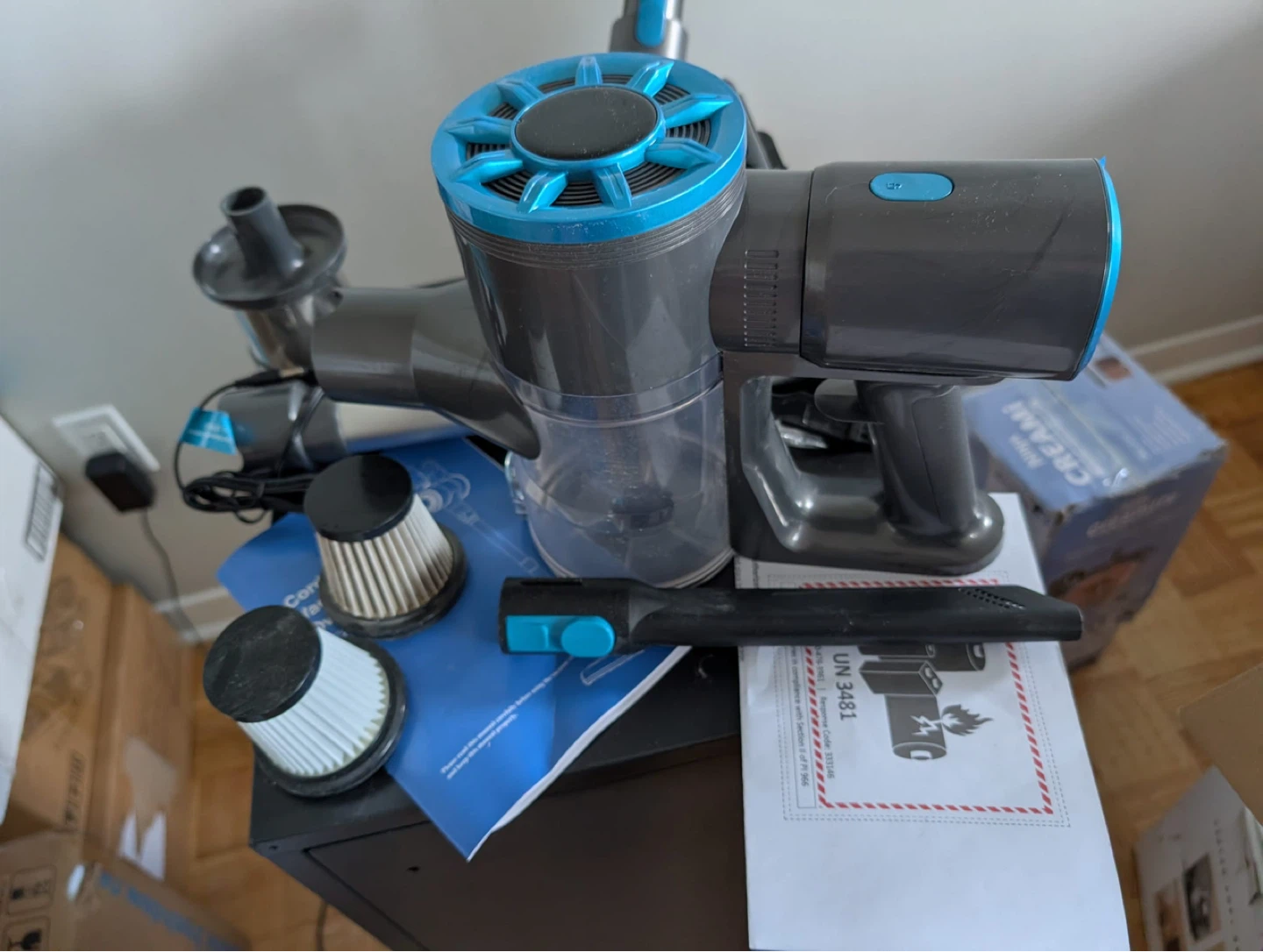 NG Cordless Vacuum Cleaner with Accessories