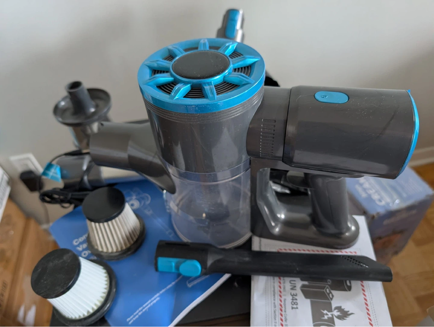 NG Cordless Vacuum Cleaner with Accessories - photo 2