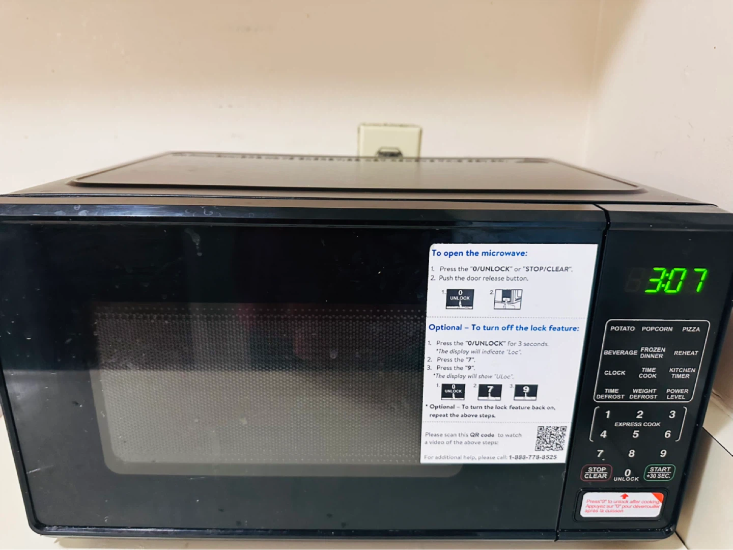 Black Microwave Oven