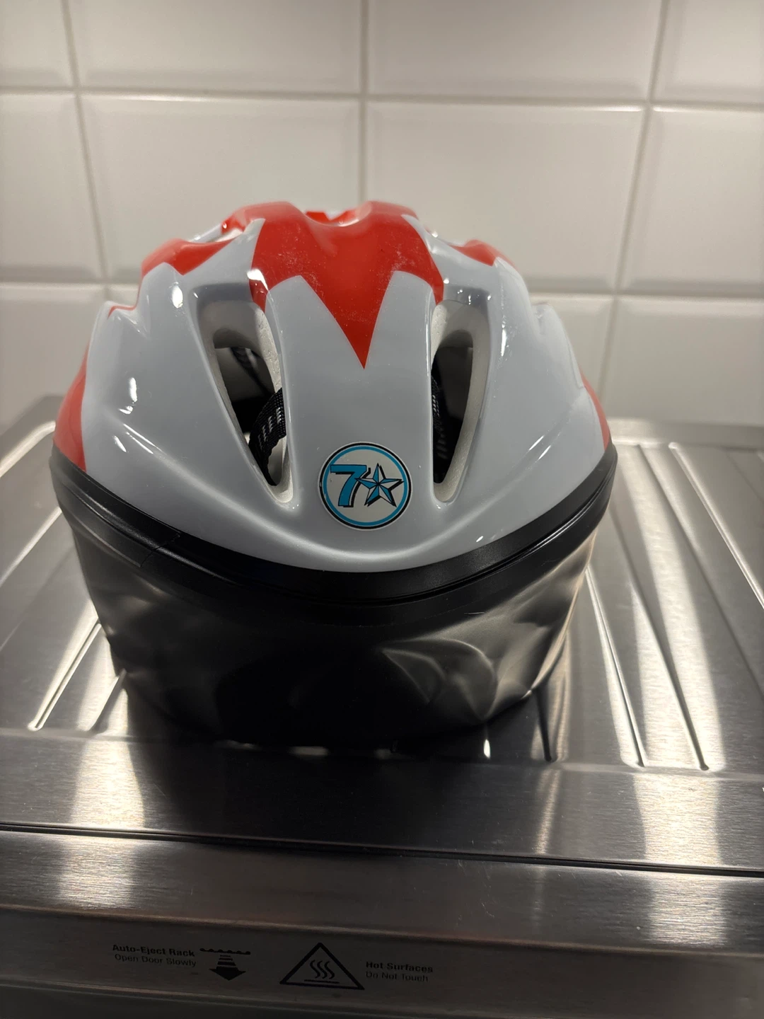 Kids/Youtu Bike Helmet - Red and White - photo 2