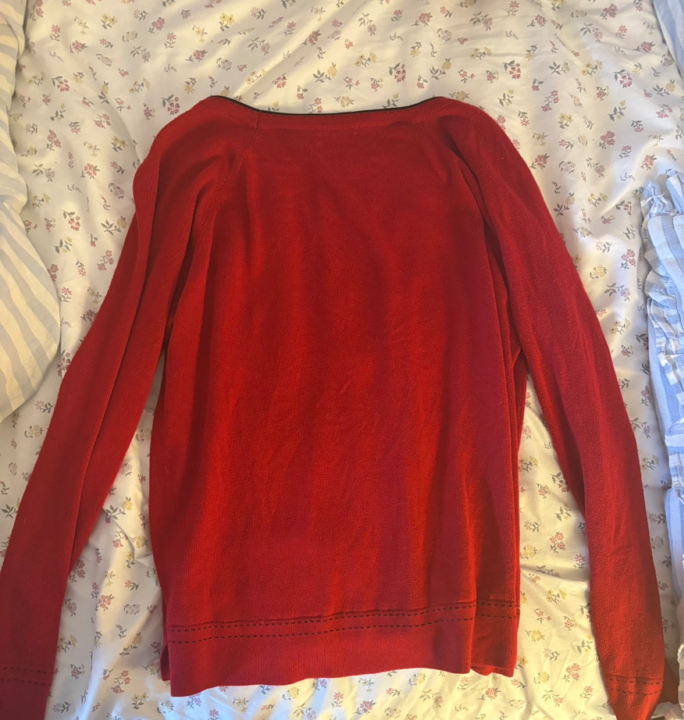 Calvin Klein Red Sweater - Women's Size Small - photo 2