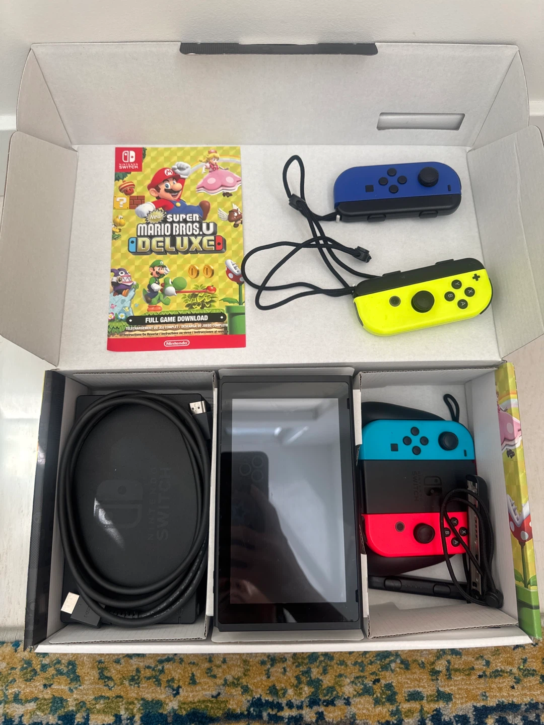 Nintendo Switch Console with Super Mario Bros. U Deluxe - photo 2