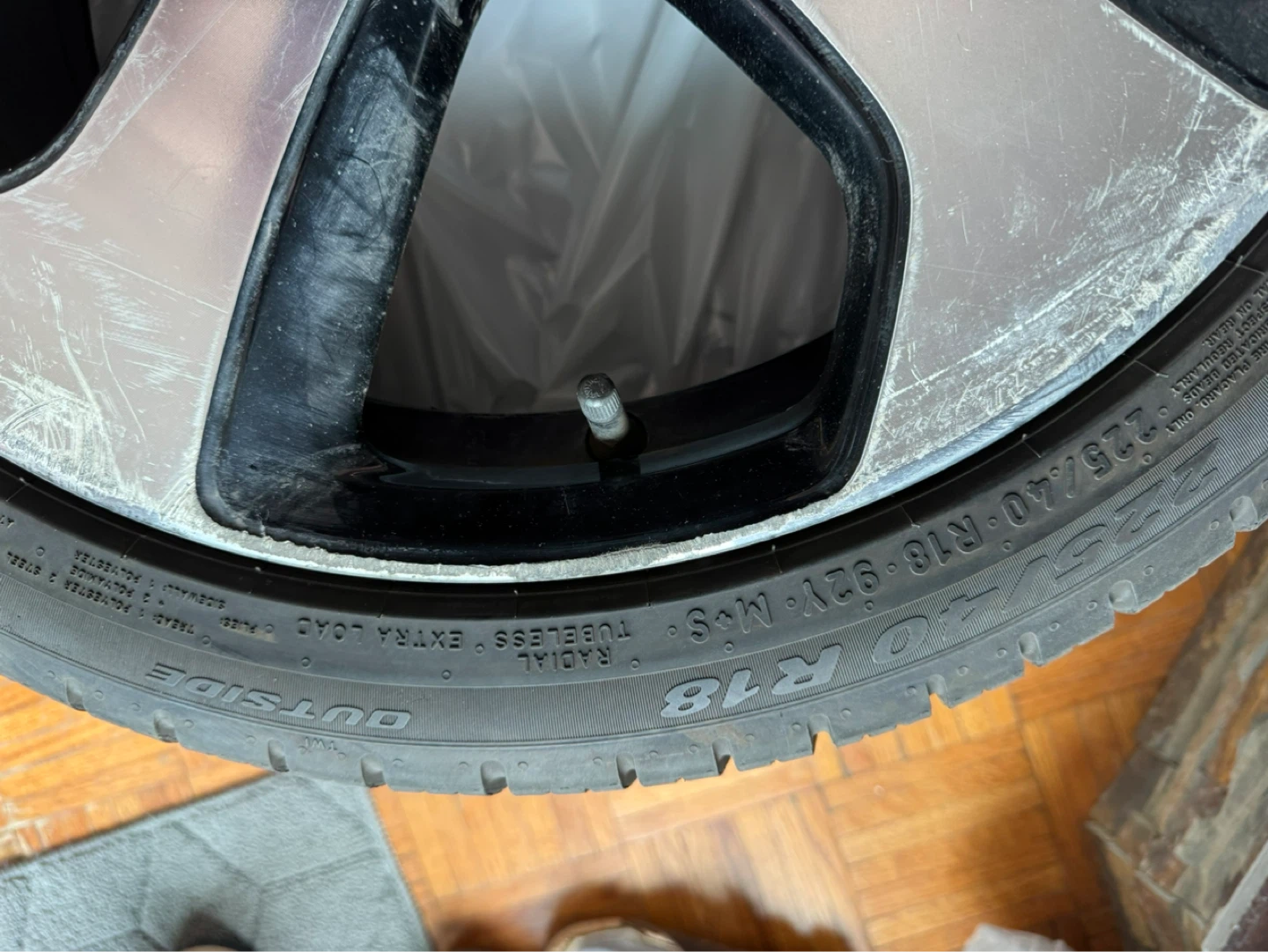 Set of Four 225/40 R18 Alloy Wheels with Pirelli Tires - photo 5