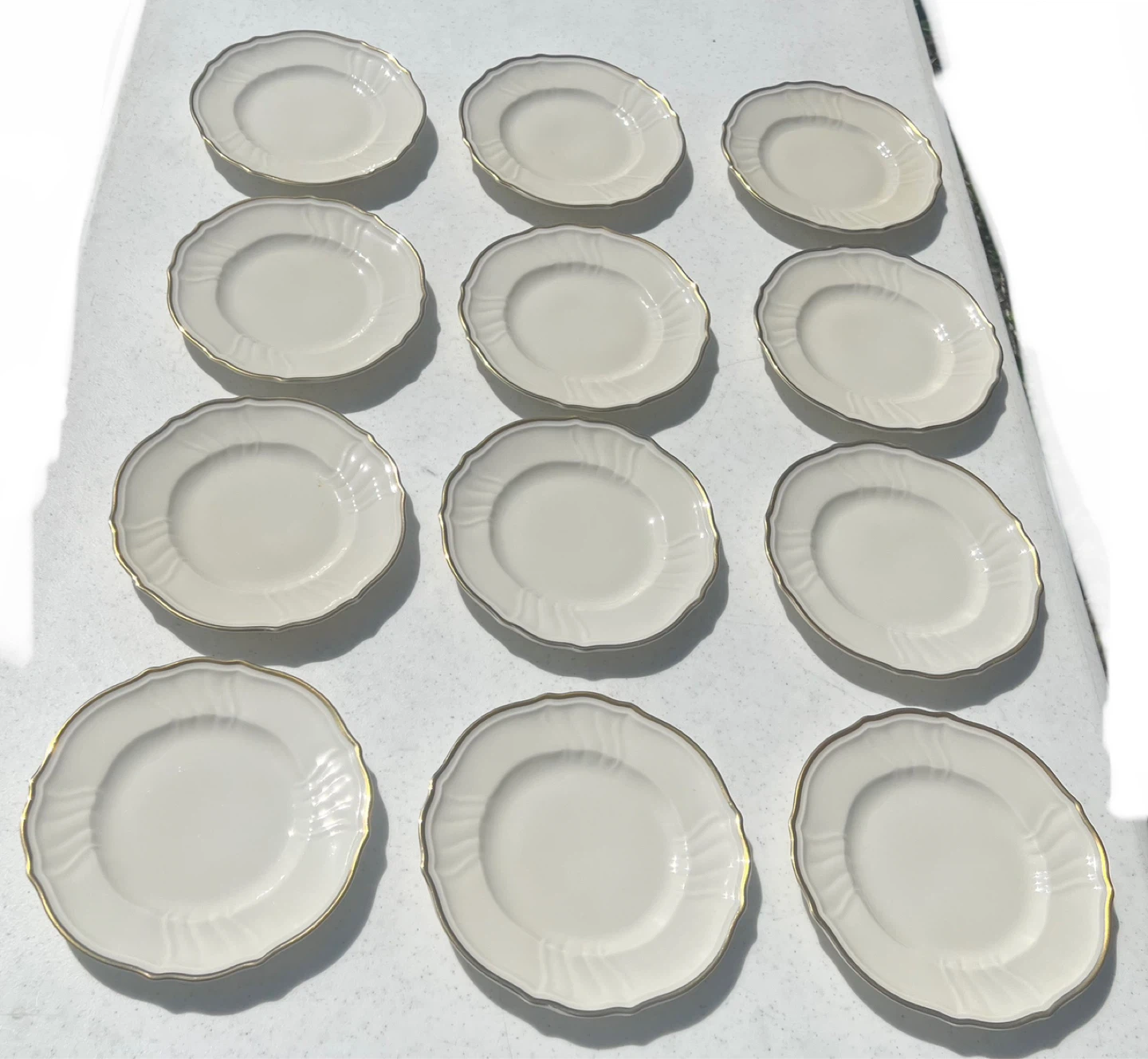 Rosenthal Selb-Plossberg Germany Parzival 6 3/4" Bread Plate