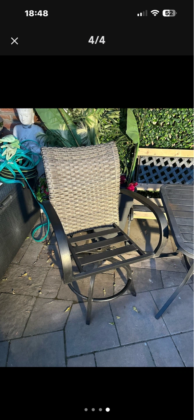 Set of 2 Outdoor Wicker Swivel Patio Chair