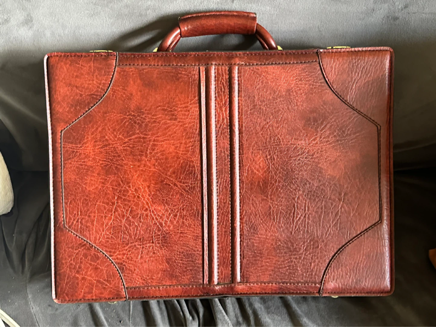 Dark brown leather briefcase - photo 3