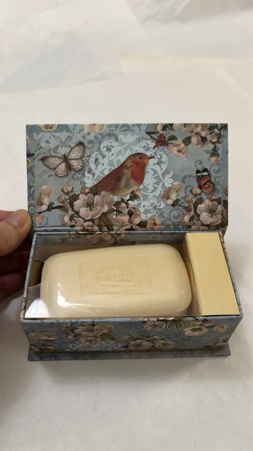 🌱NEW Birds & Butterflies Music Box w Verbena Soap - photo 2