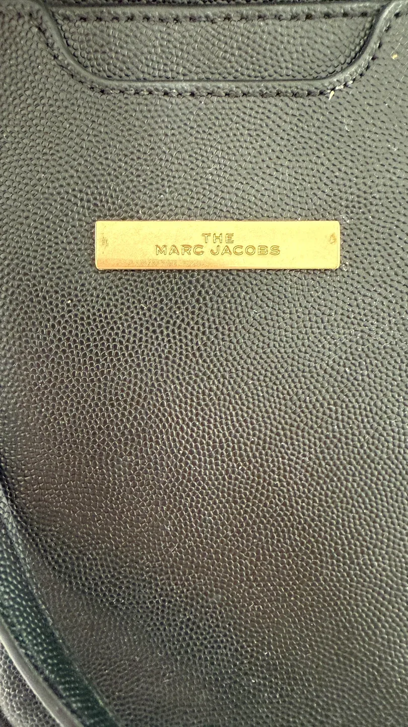 The Marc Jacobs Black Leather Phone Bag with Card Slots - photo 2