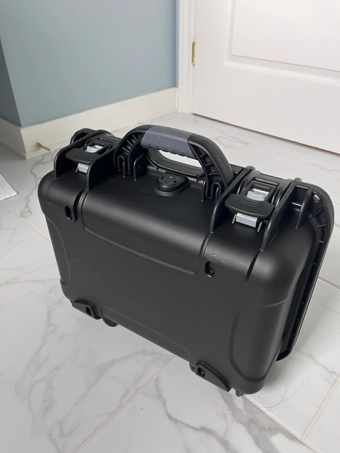 Nanuk 915 Hard Case (13L) - photo 2