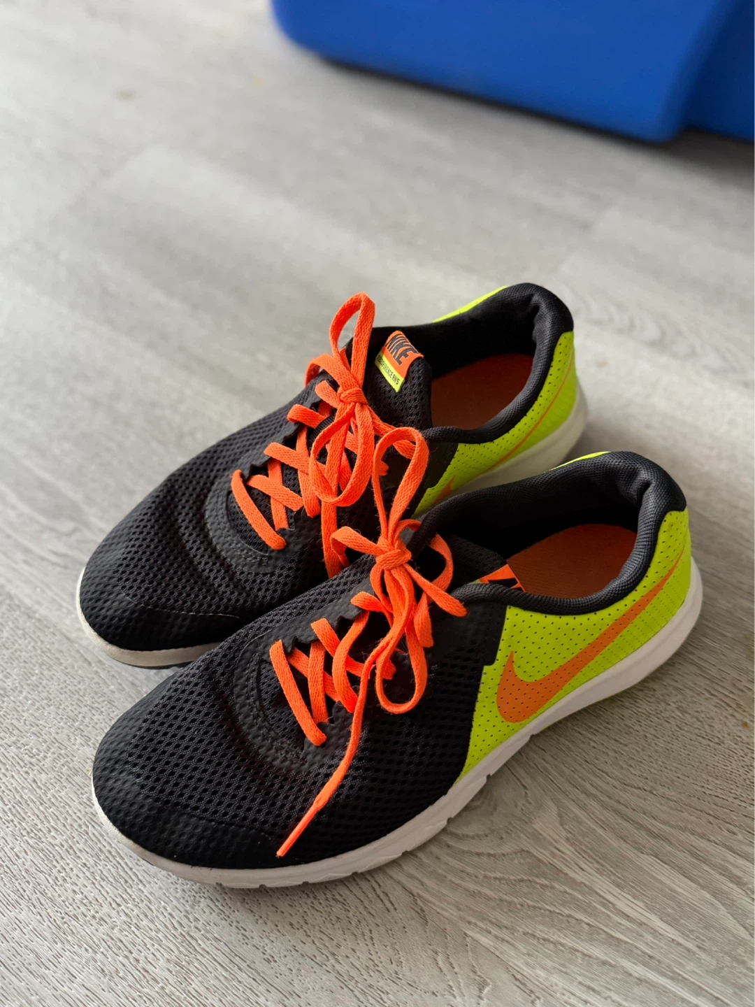 Nike Flex Experience Running Shoes - Neon Yellow & Black