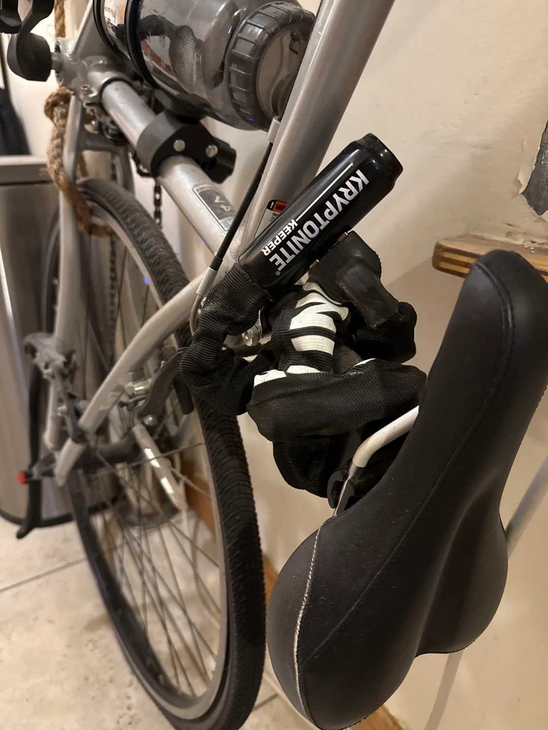 Diamondback Comfort Hybrid Bicycle - photo 2