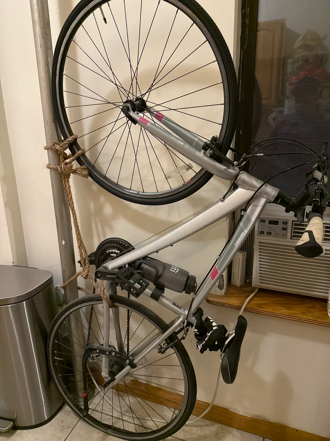 Diamondback Comfort Hybrid Bicycle