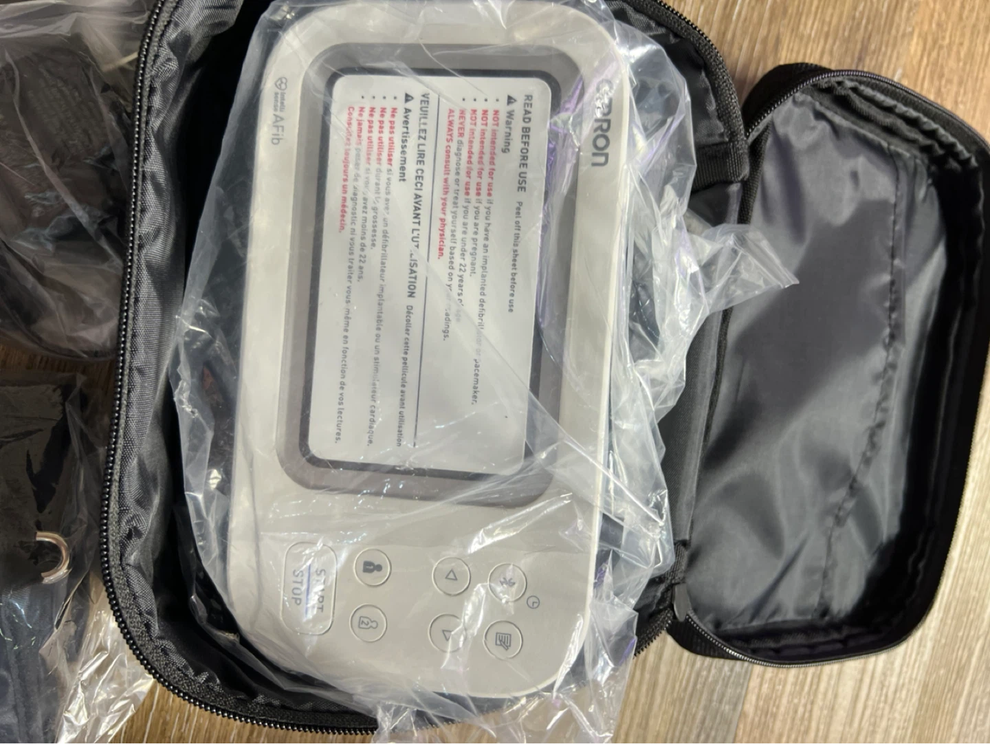 🌱 OMRON Platinum AFib Upper Arm Blood Pressure Monitor - photo 3
