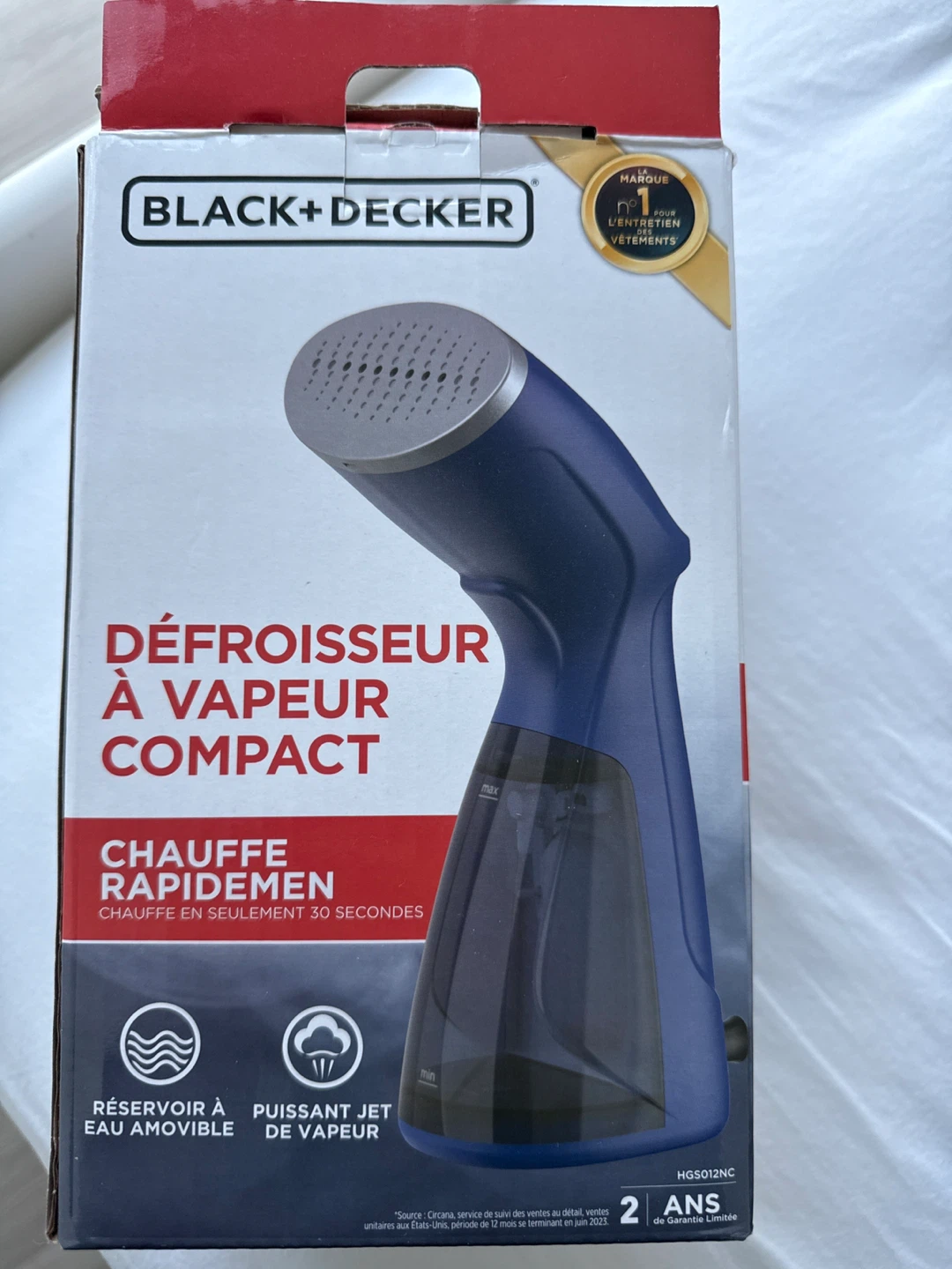 BLACK+DECKER Compact Handheld Steamer